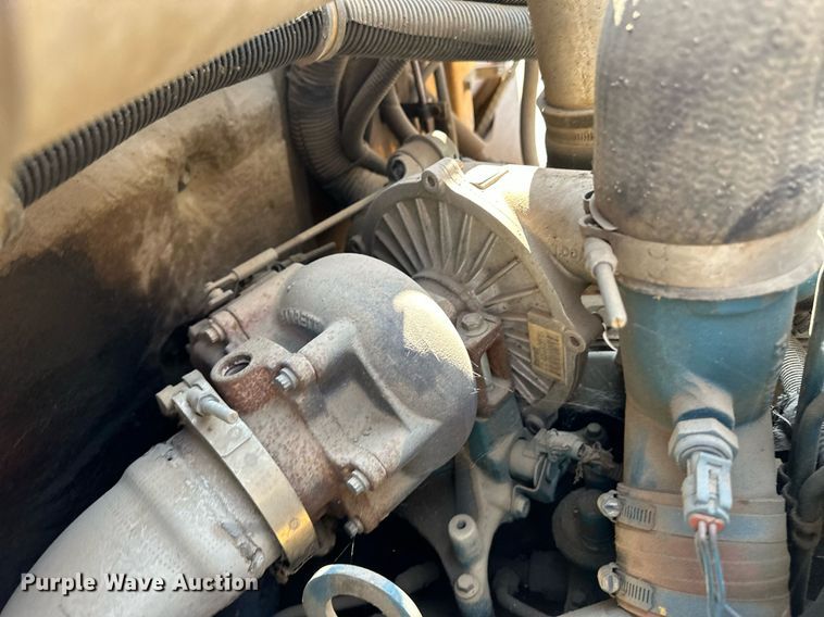 image for item NY9263 2004 International 3000  school bus