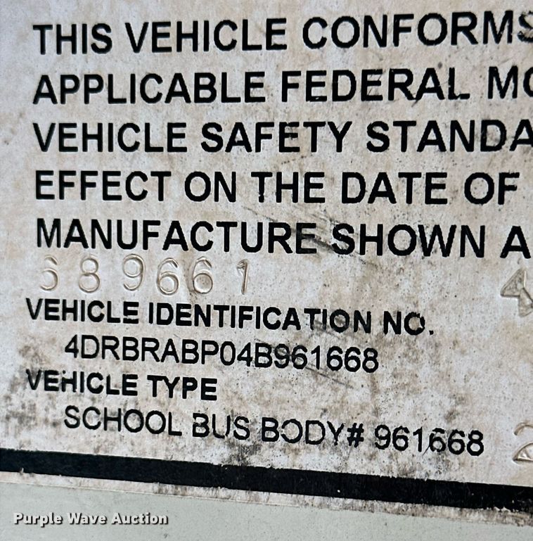 image for item NY9263 2004 International 3000  school bus