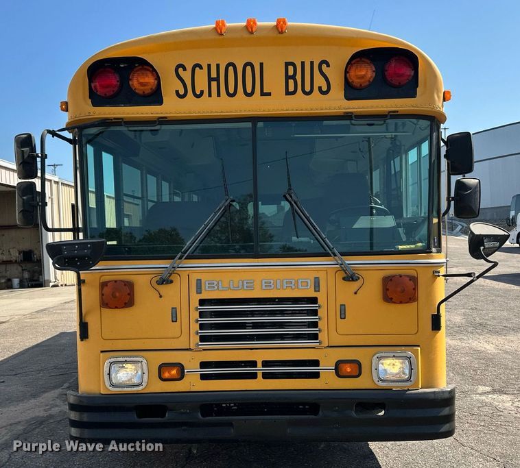 image for item NY9264 2000 Blue Bird TC2000  school bus