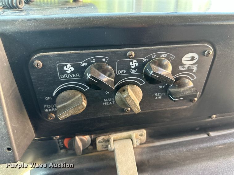 image for item NY9264 2000 Blue Bird TC2000  school bus