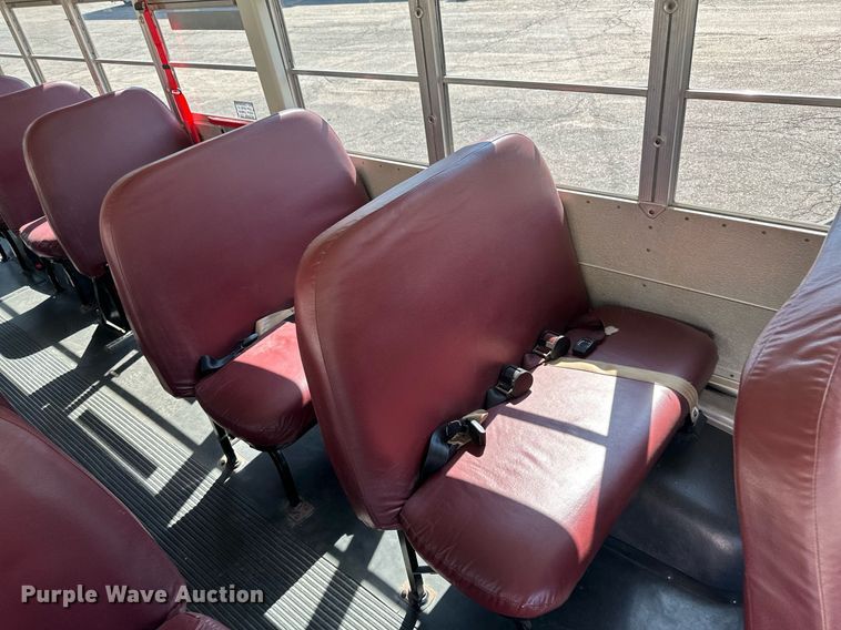 image for item NY9264 2000 Blue Bird TC2000  school bus