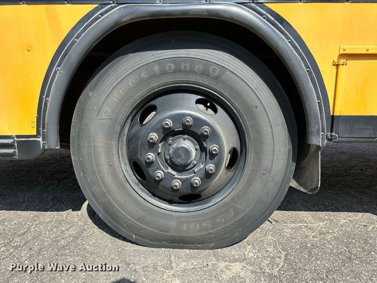 image for item NY9264 2000 Blue Bird TC2000  school bus