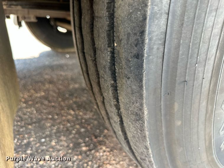 image for item NY9264 2000 Blue Bird TC2000  school bus