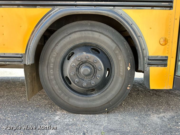 image for item NY9264 2000 Blue Bird TC2000  school bus