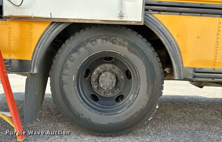image for item NY9264 2000 Blue Bird TC2000  school bus