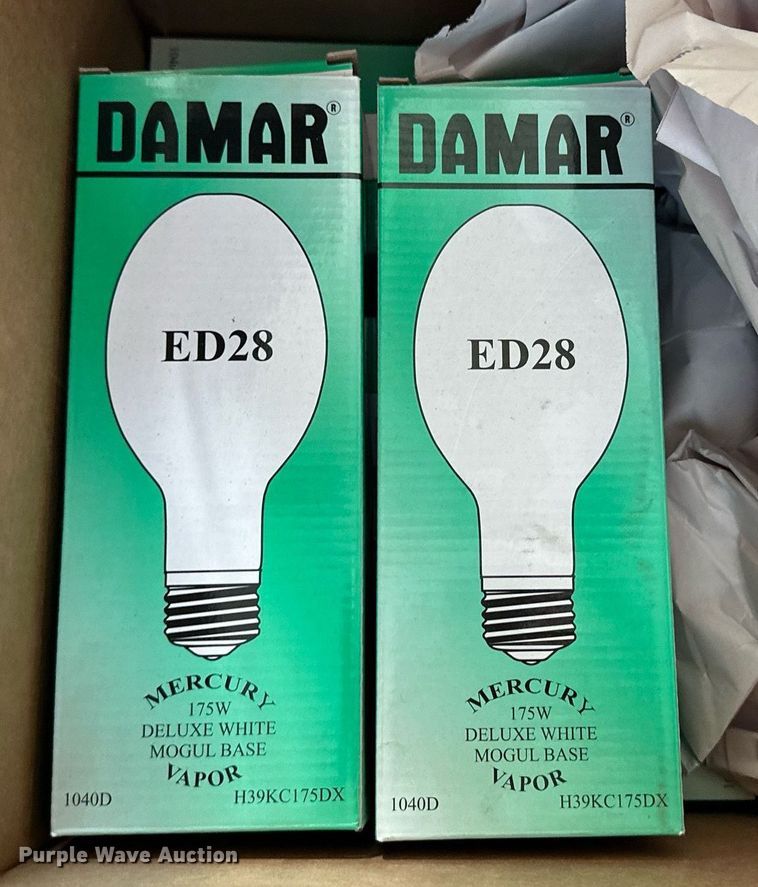 image for item NY9266 Pallet of light bulbs