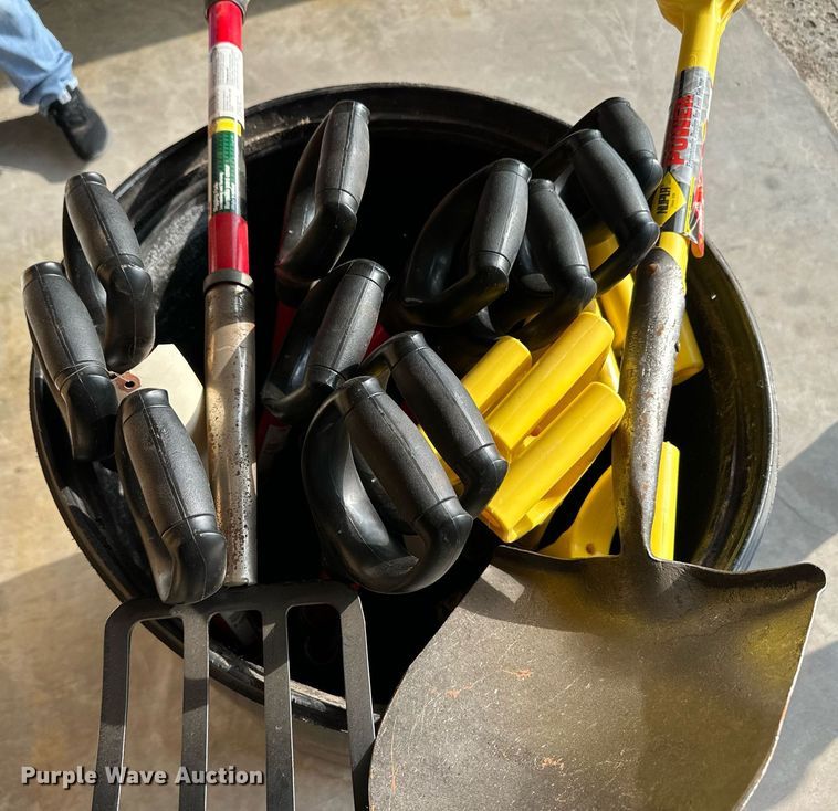 image for item NY9267 Tools