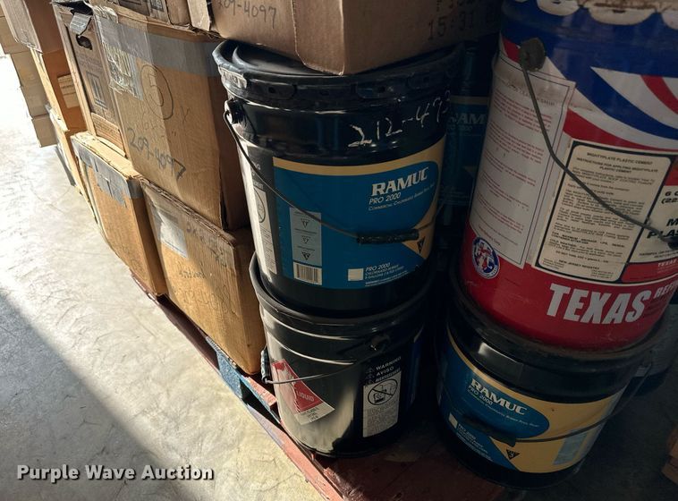 image for item NY9268 Pallet of plumbing supplies