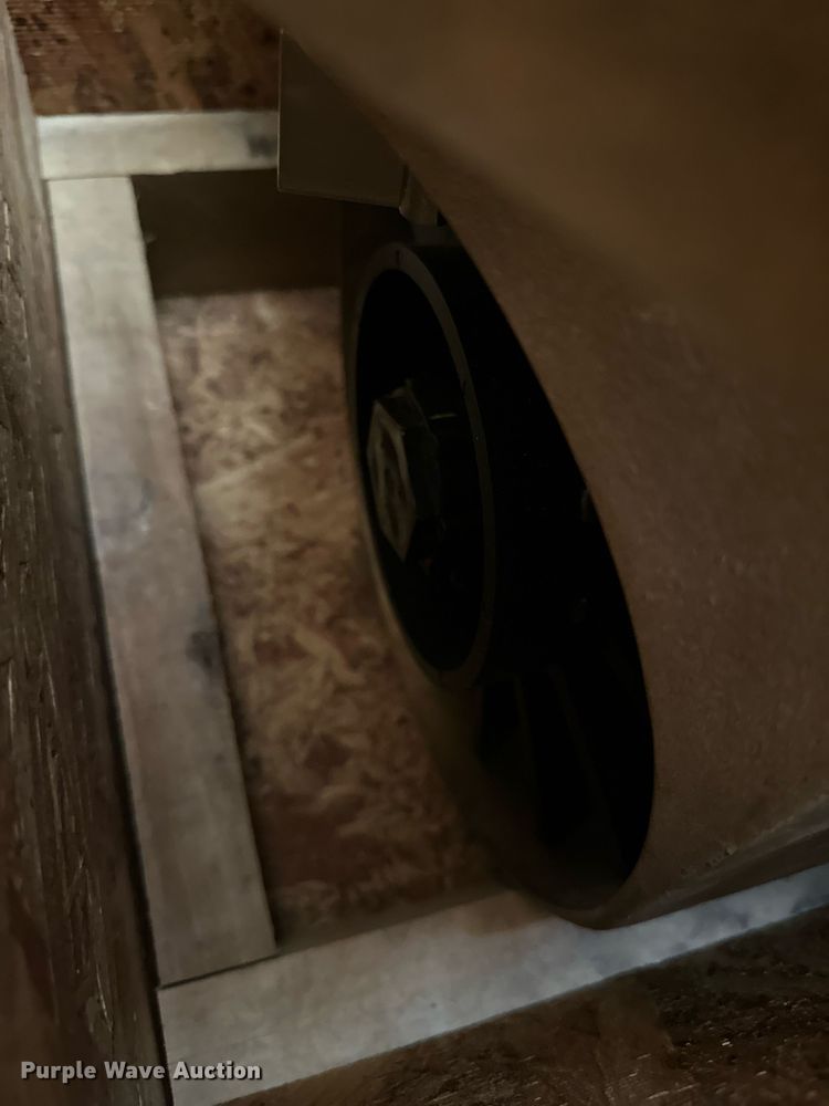 image for item NY9268 Pallet of plumbing supplies