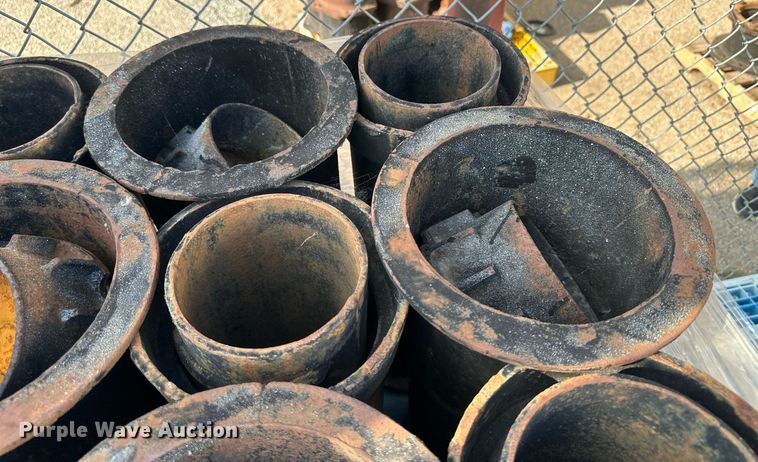 image for item NY9269 (50) cast iron water valve equipment