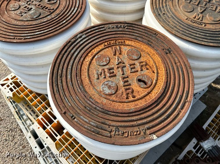 image for item NY9270 (4) plastic water meter covers