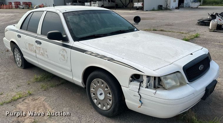 image for item NY9276 2003 Ford Crown Victoria Police Interceptor