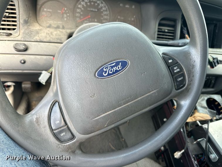 image for item NY9276 2003 Ford Crown Victoria Police Interceptor