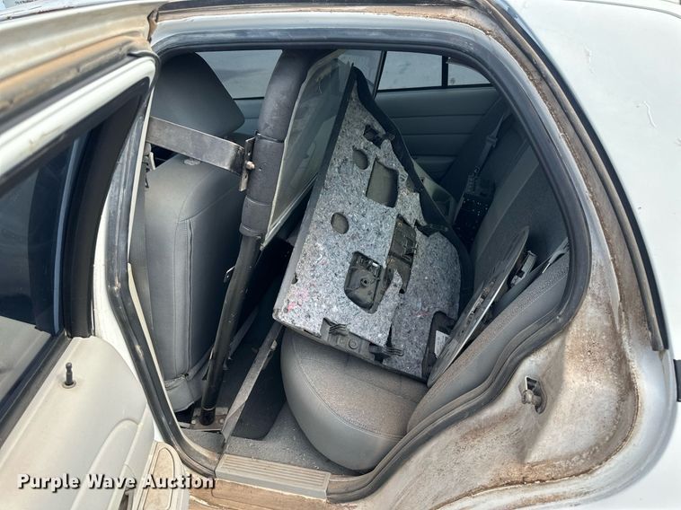 image for item NY9276 2003 Ford Crown Victoria Police Interceptor