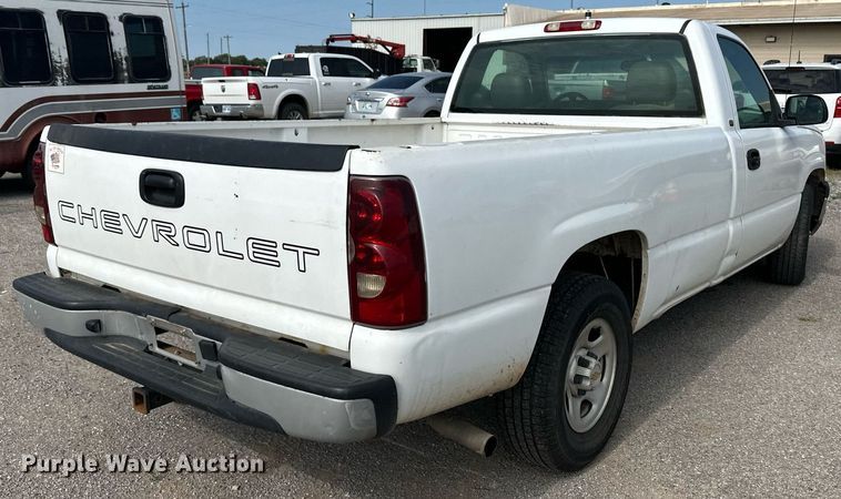 image for item NY9277 2003 Chevrolet Silverado 1500  pickup truck