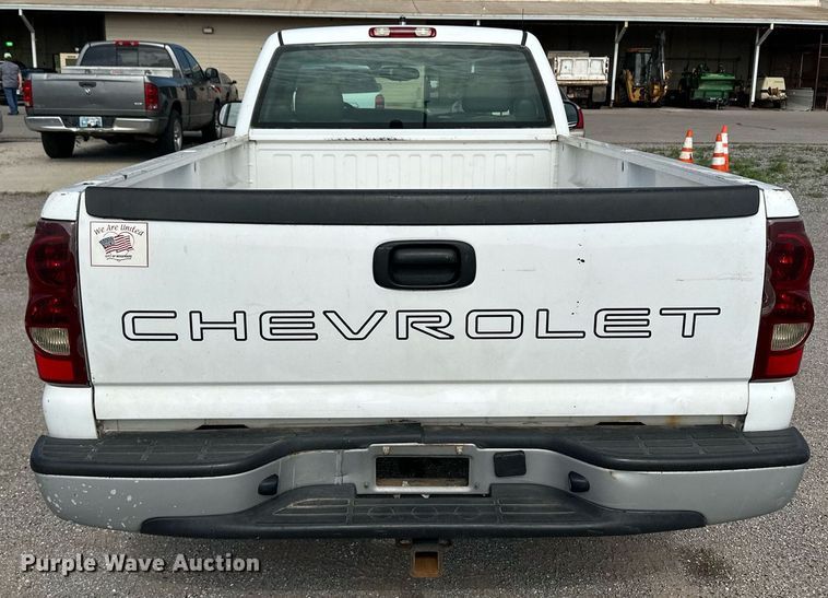 image for item NY9277 2003 Chevrolet Silverado 1500  pickup truck