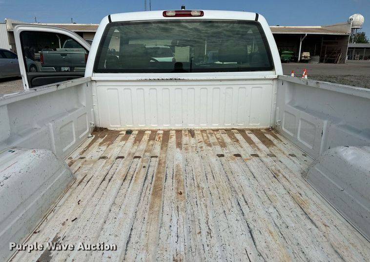 image for item NY9277 2003 Chevrolet Silverado 1500  pickup truck