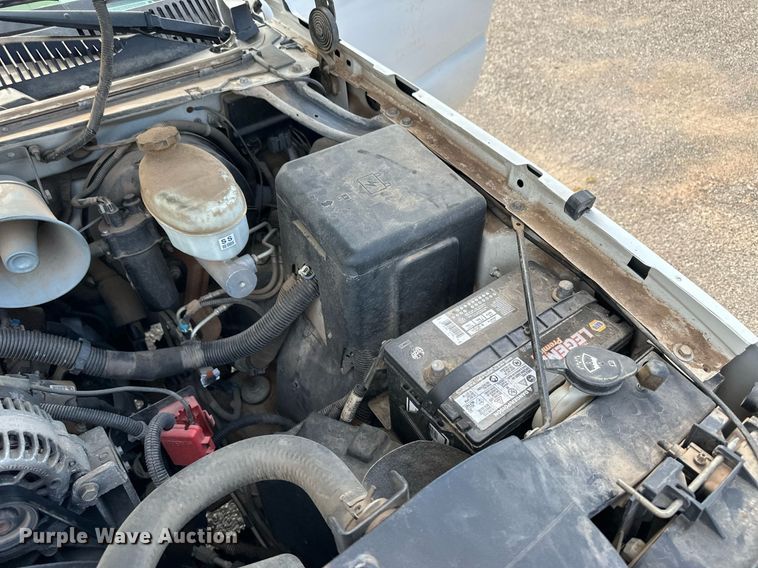 image for item NY9277 2003 Chevrolet Silverado 1500  pickup truck