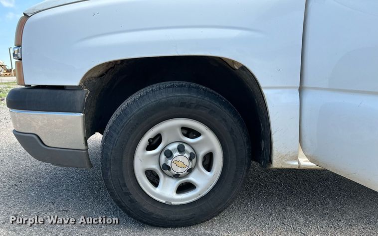 image for item NY9277 2003 Chevrolet Silverado 1500  pickup truck