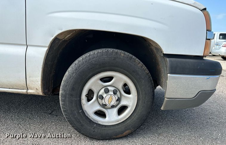 image for item NY9277 2003 Chevrolet Silverado 1500  pickup truck