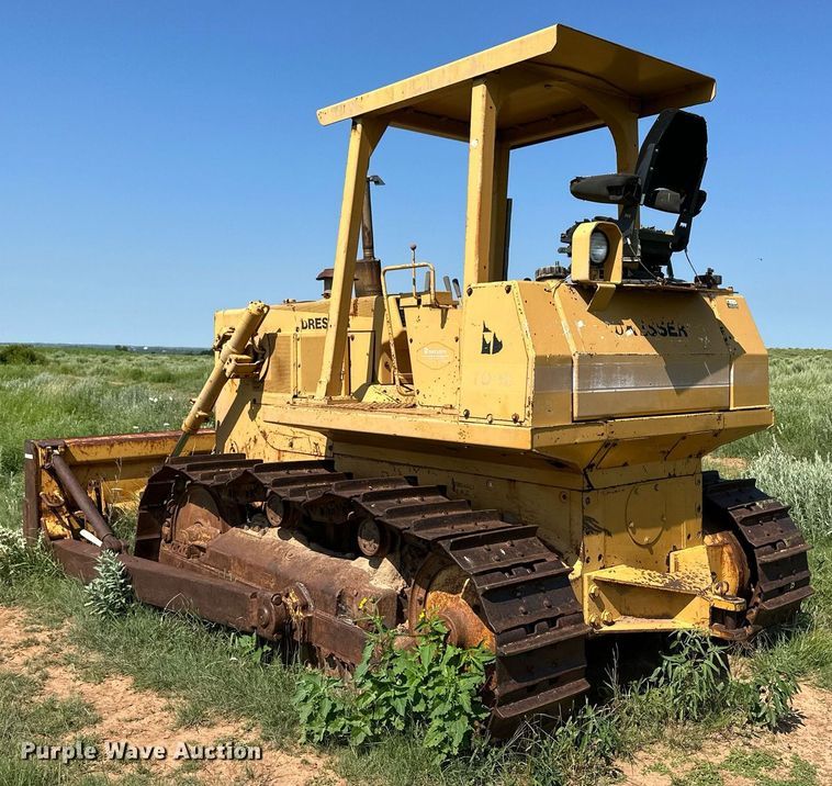 image for item NY9279 Dresser TD-12  dozer