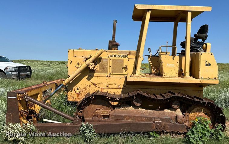 image for item NY9279 Dresser TD-12  dozer