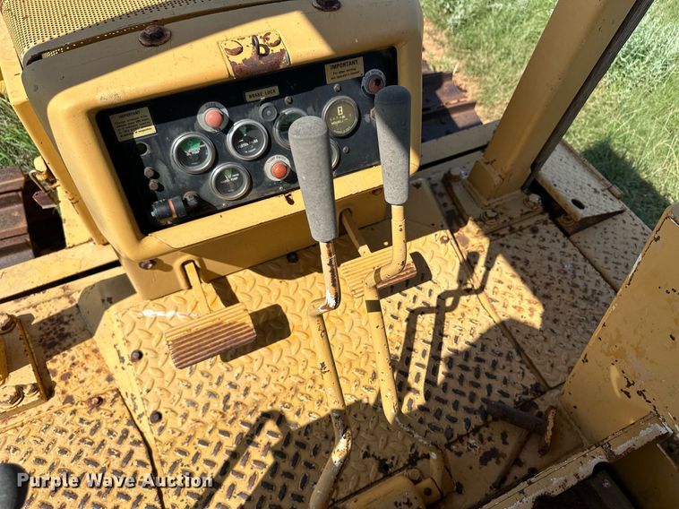 image for item NY9279 Dresser TD-12  dozer