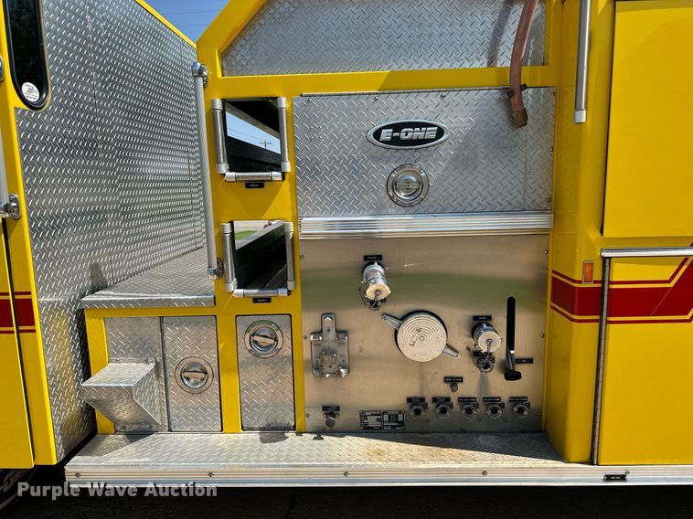 image for item NY9280 1992 E-One  pumper fire truck