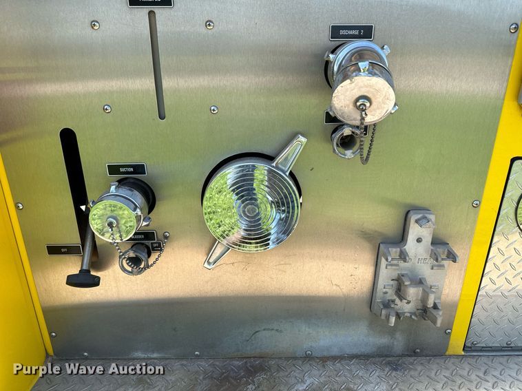 image for item NY9280 1992 E-One  pumper fire truck