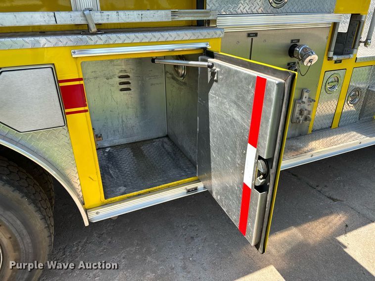 image for item NY9280 1992 E-One  pumper fire truck