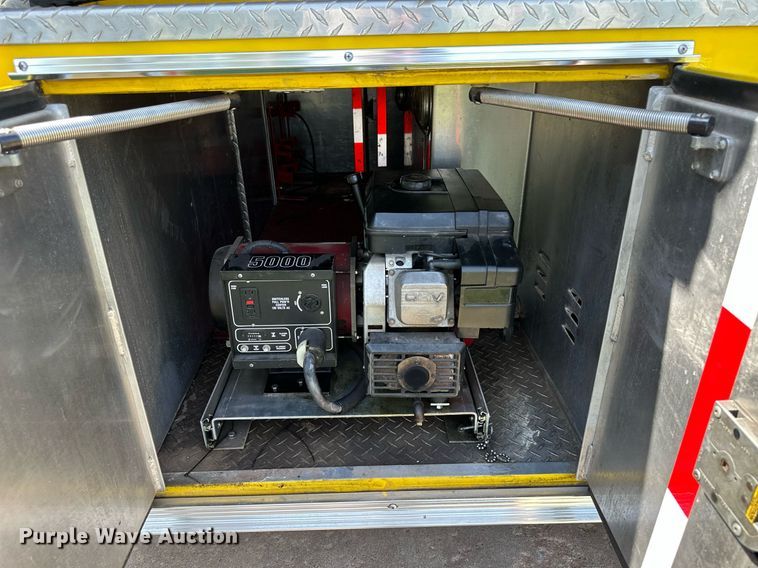 image for item NY9280 1992 E-One  pumper fire truck