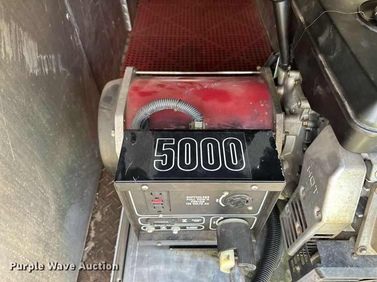 image for item NY9280 1992 E-One  pumper fire truck