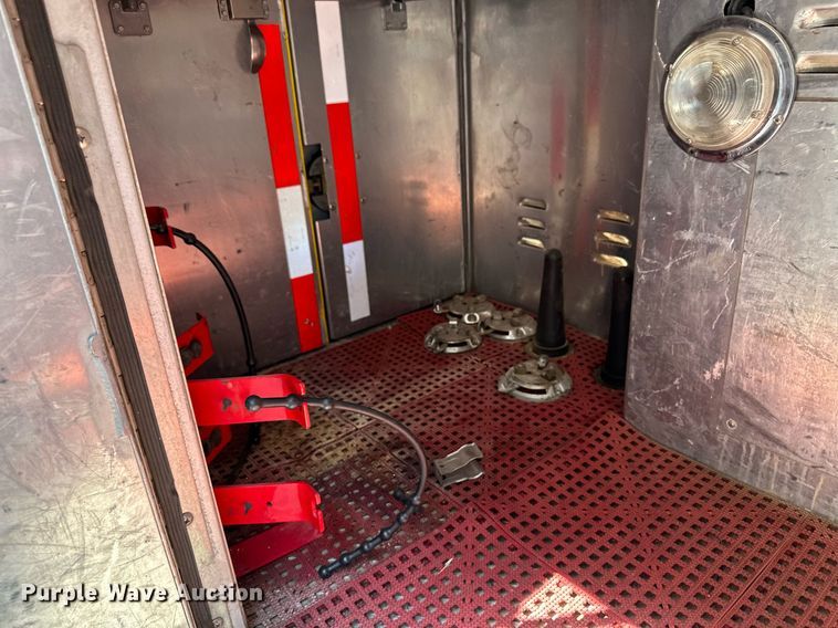 image for item NY9280 1992 E-One  pumper fire truck