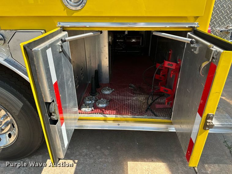 image for item NY9280 1992 E-One  pumper fire truck