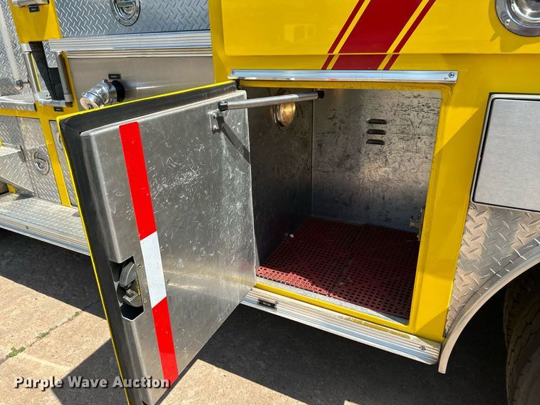 image for item NY9280 1992 E-One  pumper fire truck