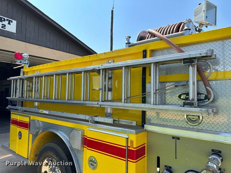 image for item NY9280 1992 E-One  pumper fire truck