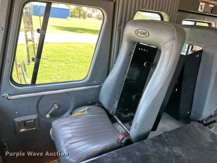 image for item NY9280 1992 E-One  pumper fire truck