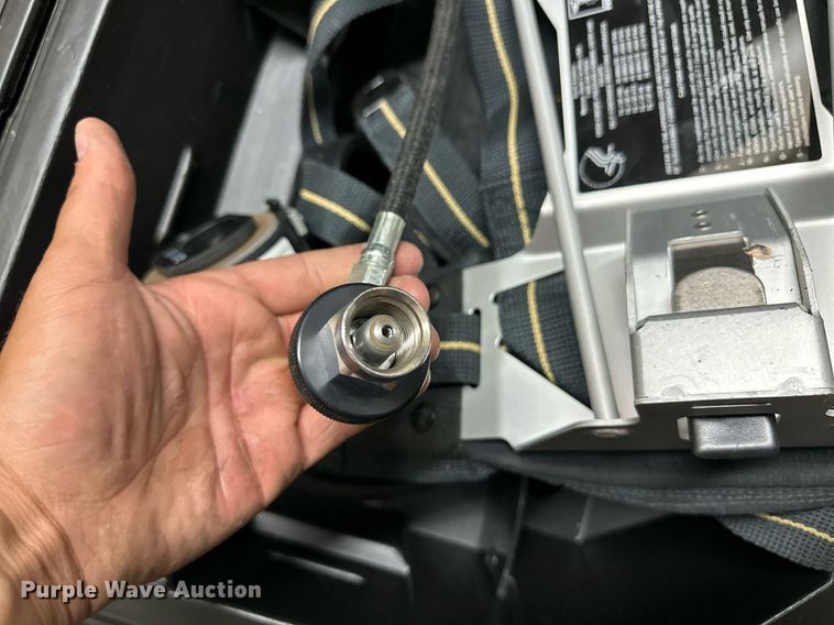 image for item NY9281 (4) Scott SCBA apparatus