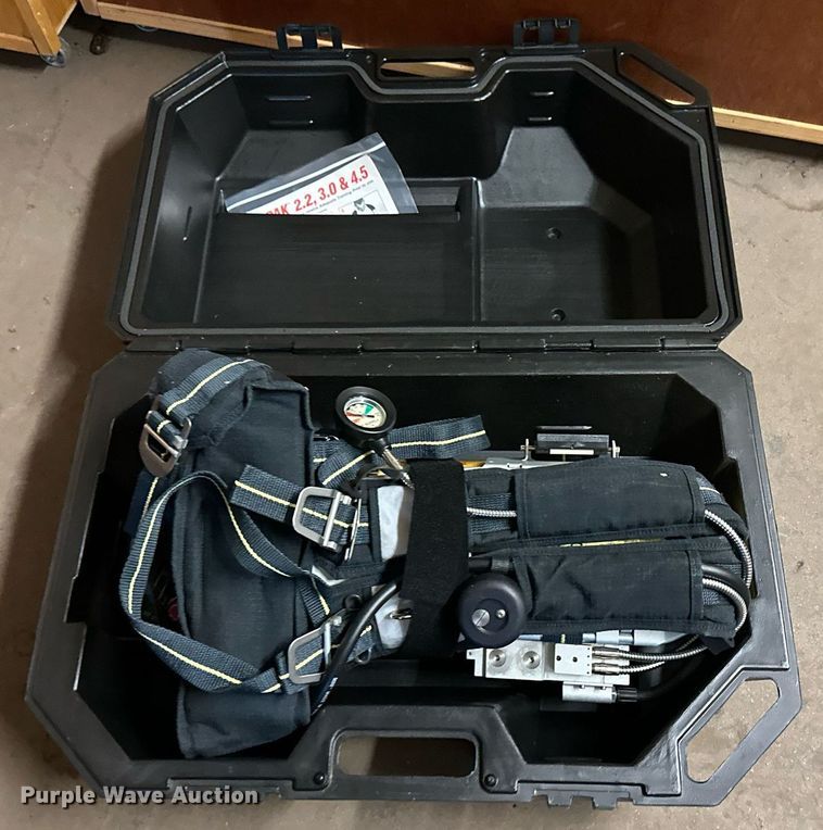 image for item NY9281 (4) Scott SCBA apparatus