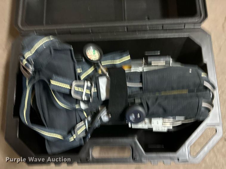 image for item NY9281 (4) Scott SCBA apparatus