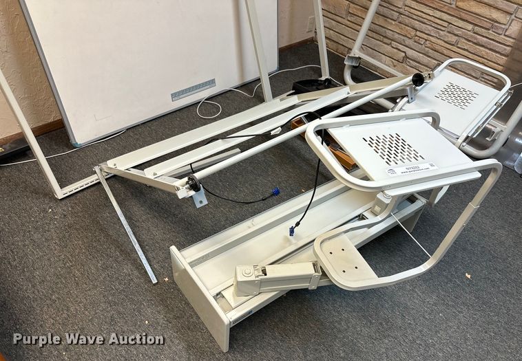 image for item NY9282 Drafting table