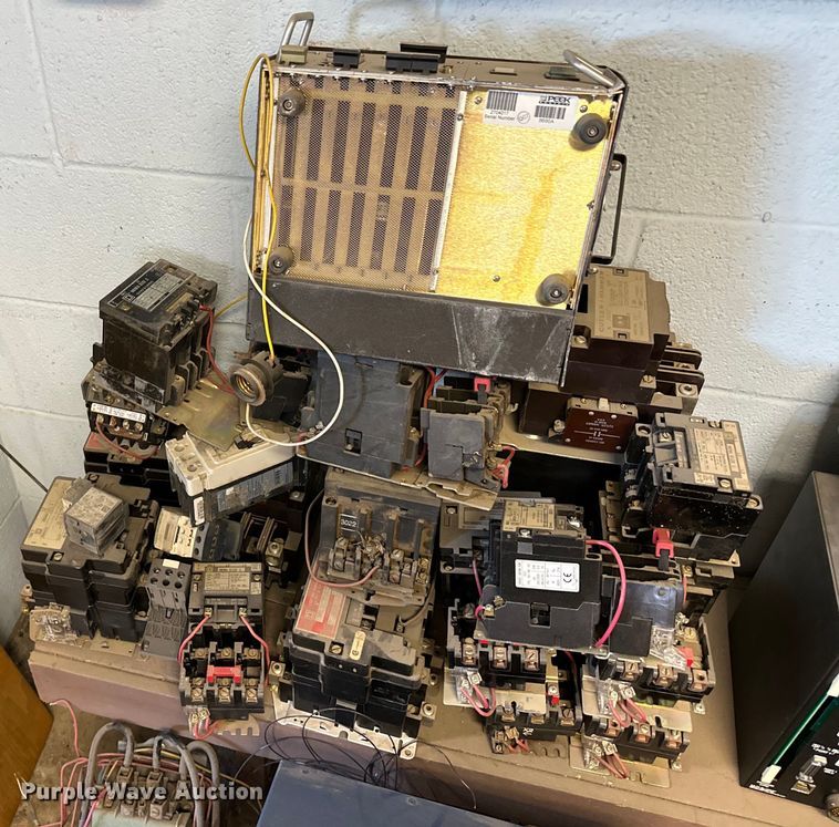 image for item NY9284 Electronics