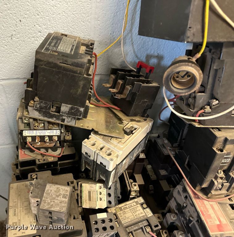 image for item NY9284 Electronics