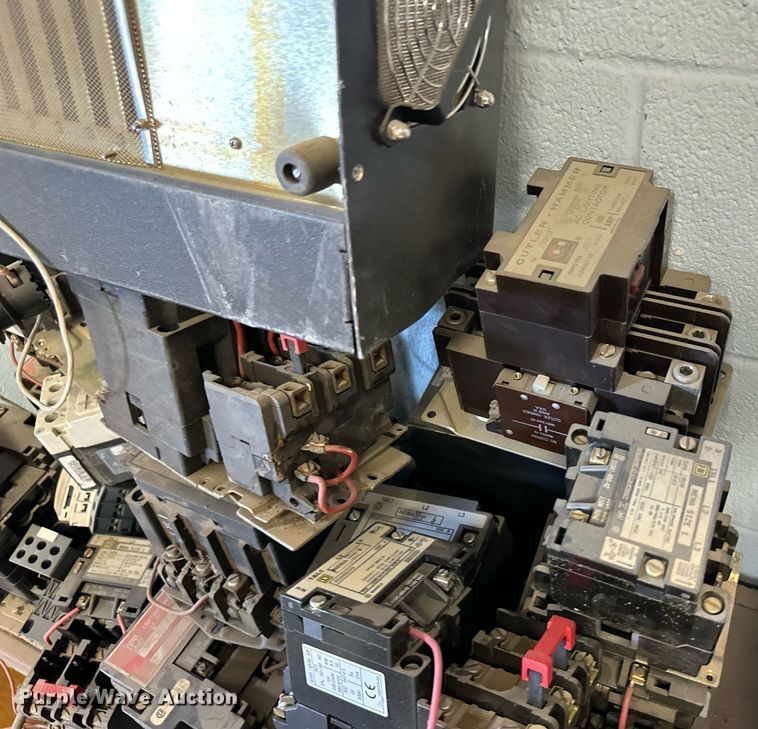 image for item NY9284 Electronics