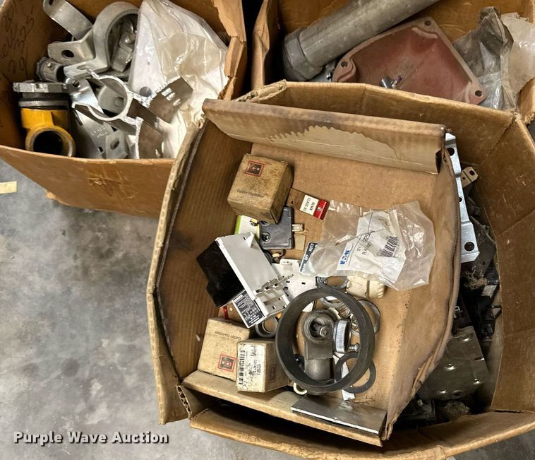 image for item NY9285 Electrical equipment