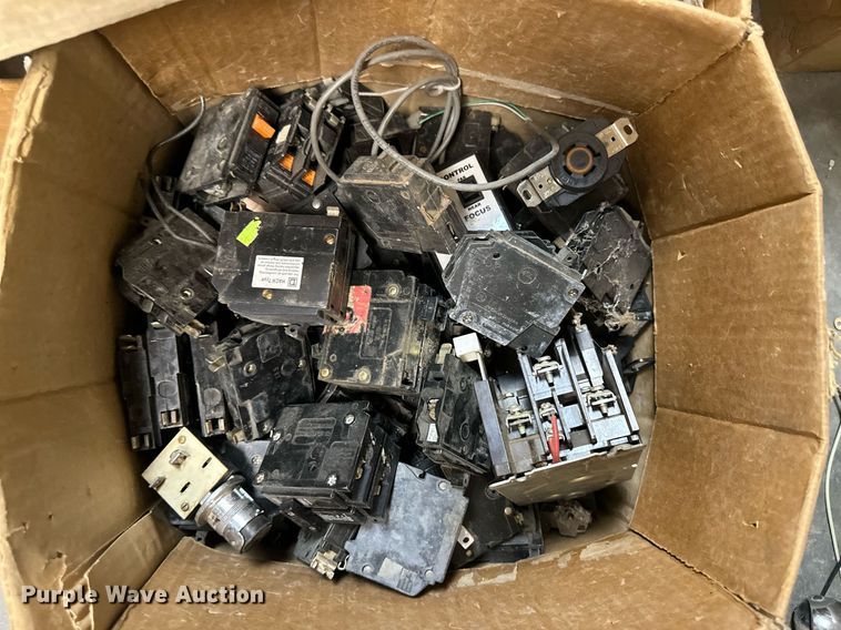 image for item NY9285 Electrical equipment