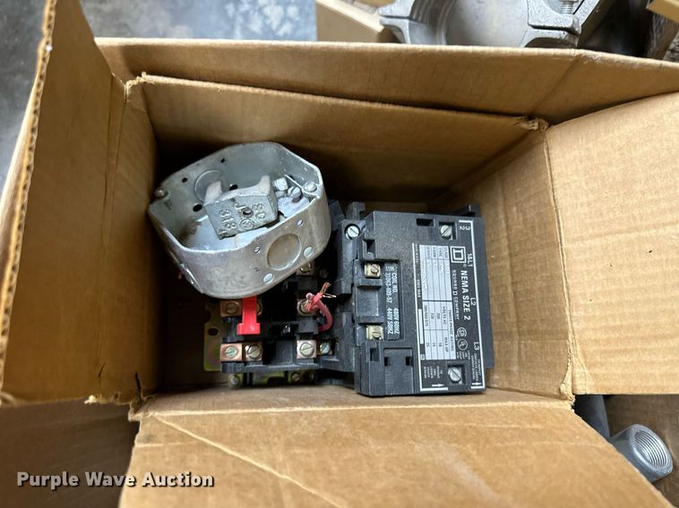 image for item NY9285 Electrical equipment