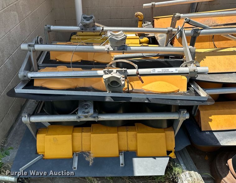 image for item NY9290 (19) traffic lights