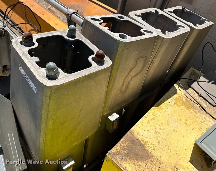 image for item NY9291 (8) breakaway pole bases