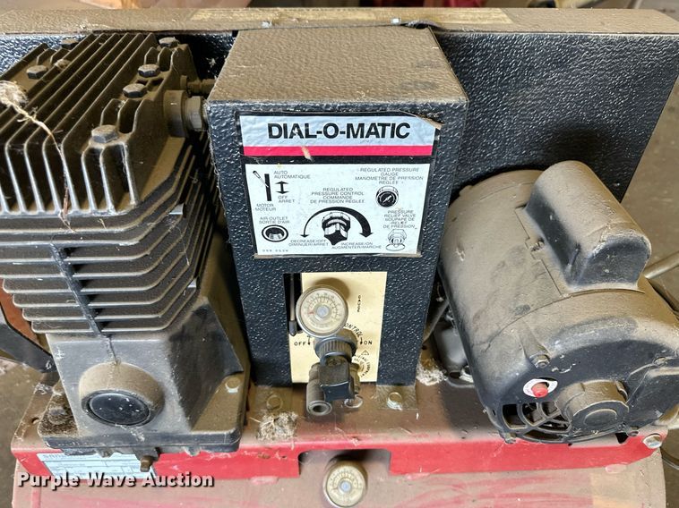 image for item NY9294 Sanborn 104B200-22  air compressor